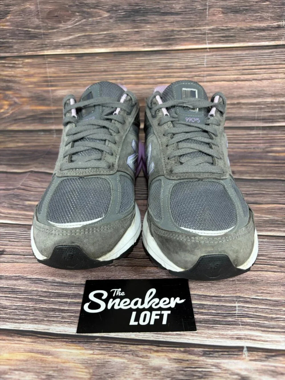 New Balance 990 v5 Made in USA Gray Suede Athletic Women's Shoes Size 9
